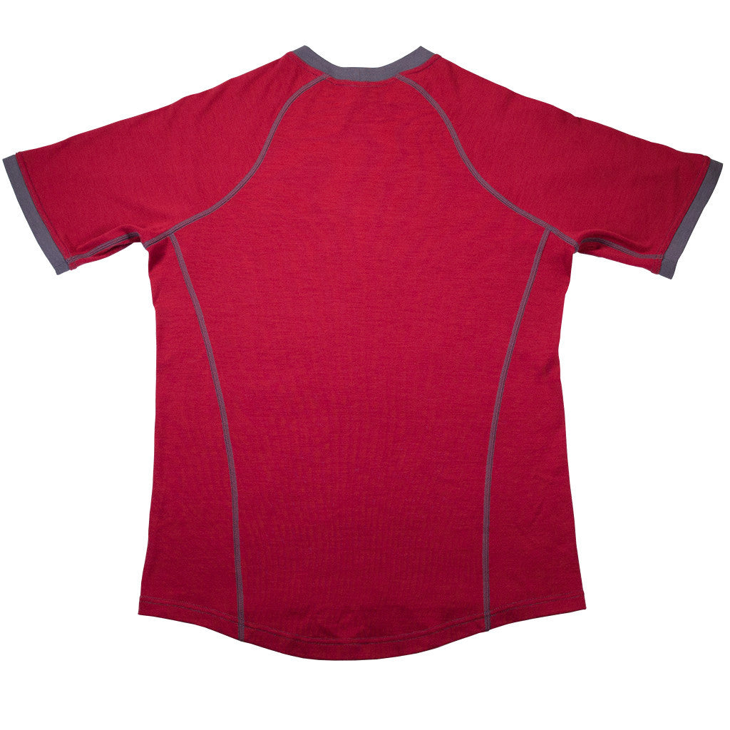 Baselayer T-shirt back image. Southern Divide Merino T-shirt. Southern Divide Merino is built for quick-drying, moisture-wicking, insulatingSouthern Divide warmth that's suitable for all conditions.
